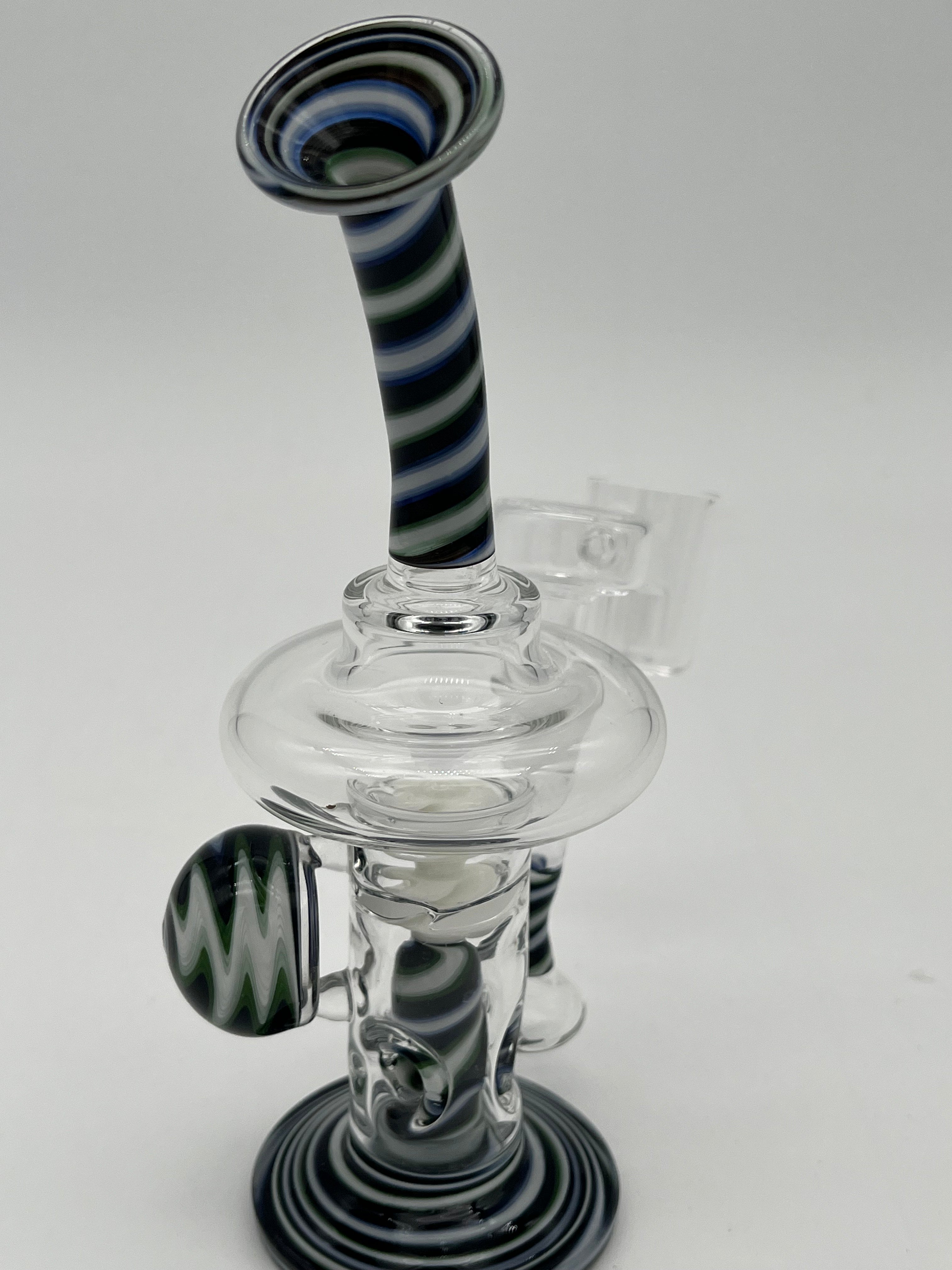 Licit Glass Mini Rig With Blue Wig Wag Marble