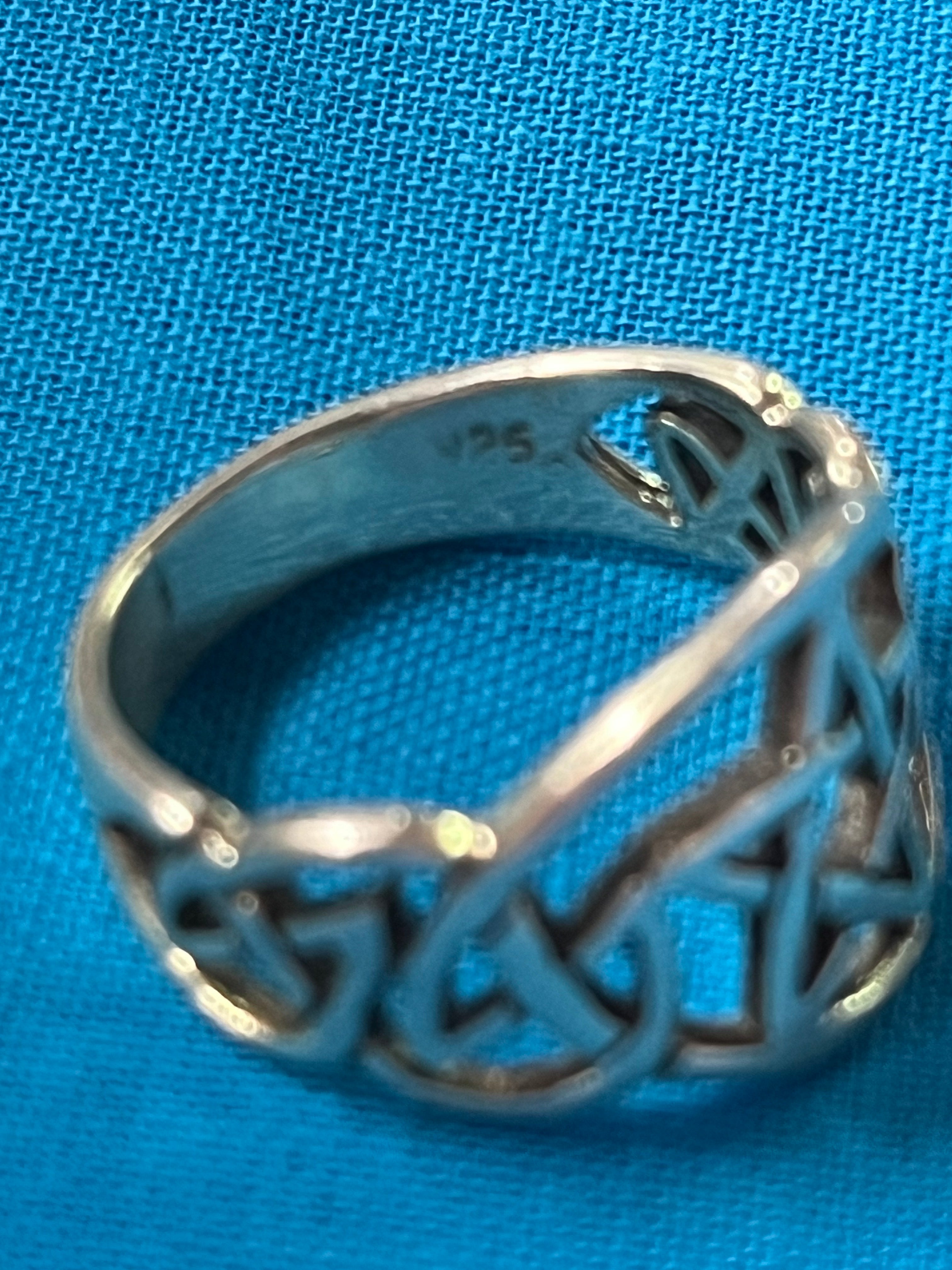 Star/Pentacle Silver Ring Size 9